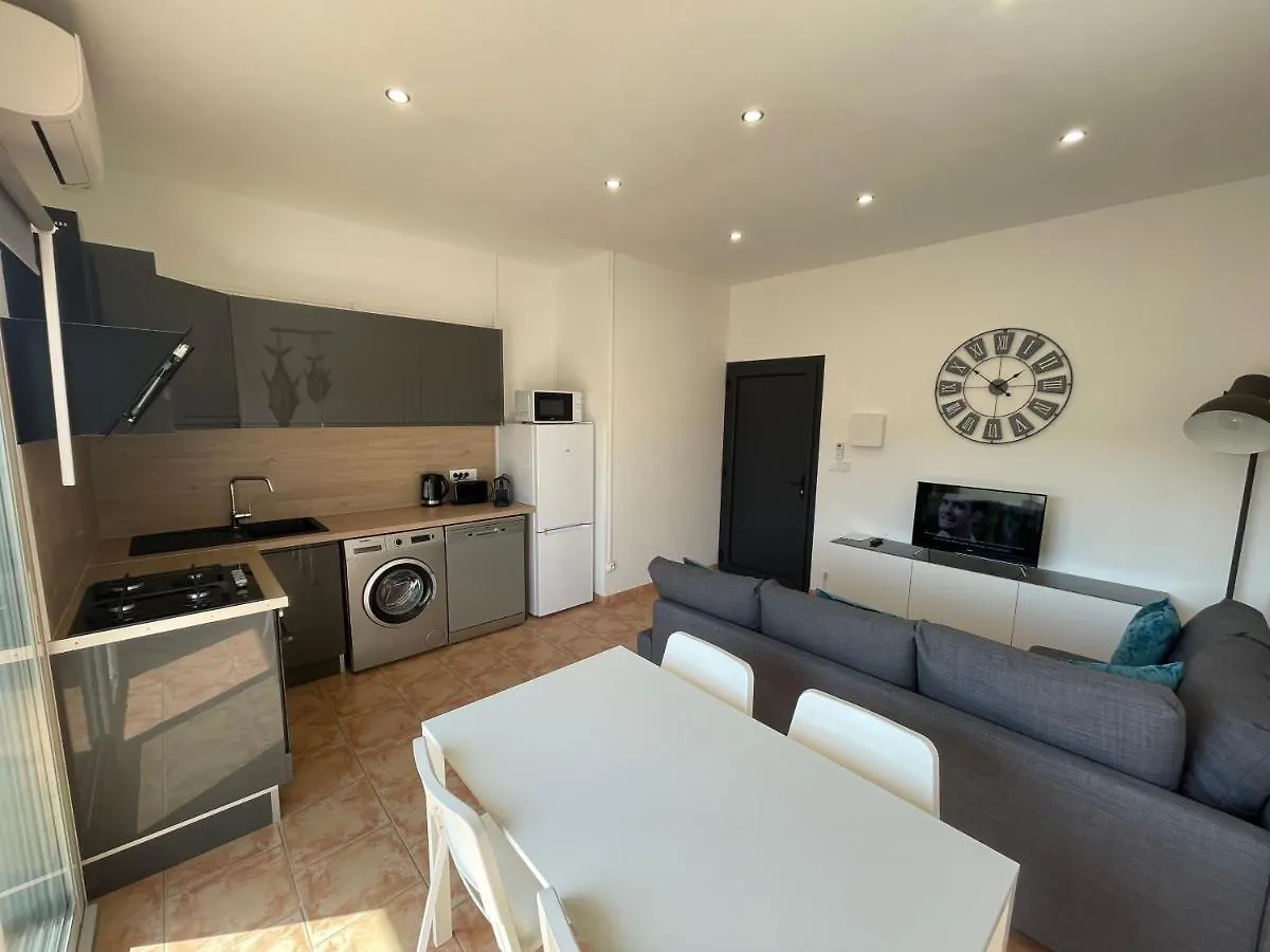 Apartment Residence San Paolisa Hyeres