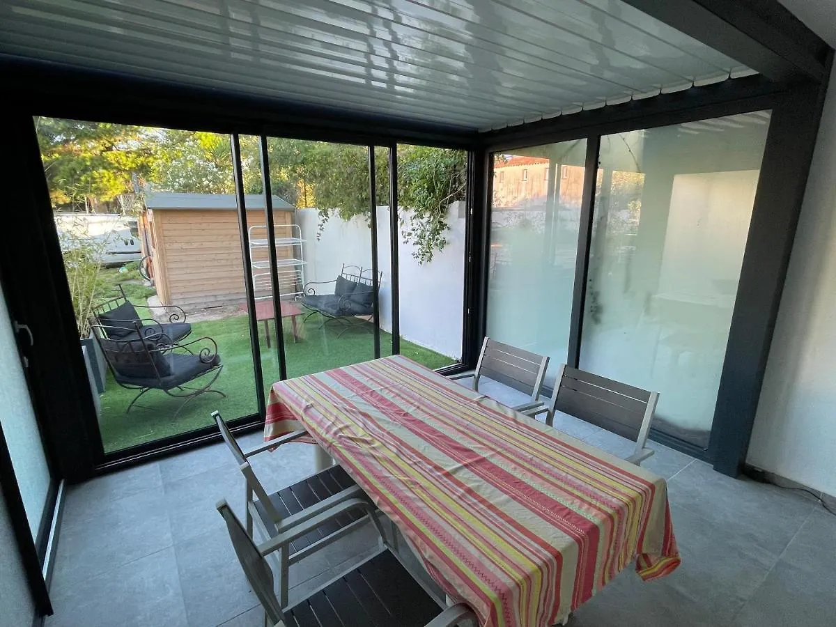 Residence San Paolisa Hyeres Apartment