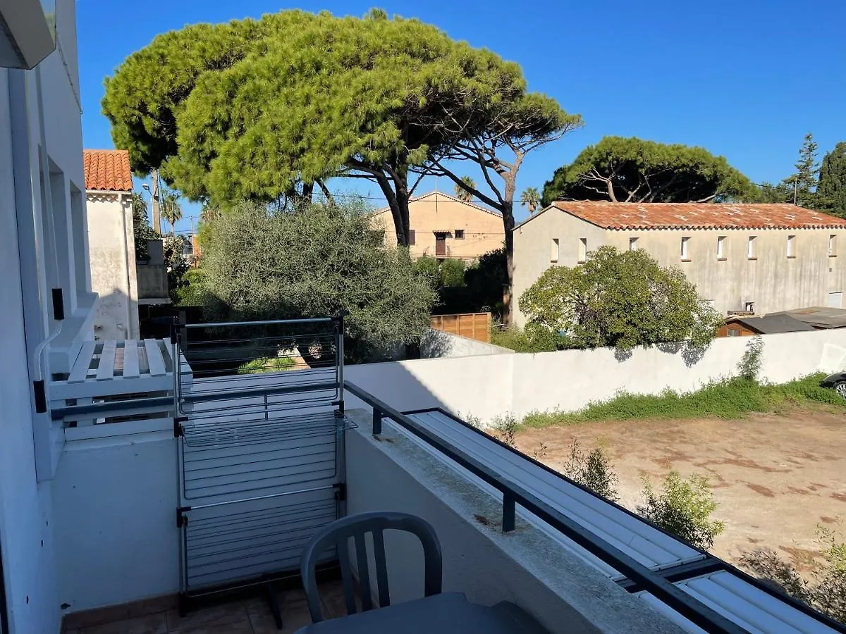 Residence San Paolisa Hyeres Apartment